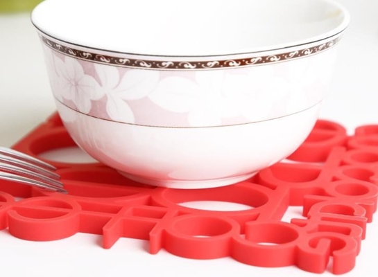 اعداد توخالی محصولات آشپزخانه سیلیکون، شکل سیلیکون Placemat Plate Square